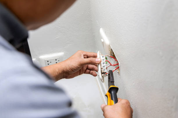 Best Affordable Electrician  in Camanche, IA